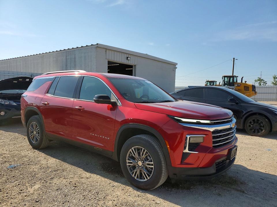 2026 Chevrolet Traverse VIN 1GNERGKS7TJ100380 COPART salvage auction — MINOR DENT/SCRATCHES, Ia - Cert Of Title-Salvage Title, sold $5,700 on 2026-07-29 (photo 4)