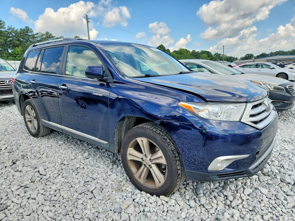 2013 Toyota Highlander VIN 5TDDK3EH3DS194750 COPART salvage auction — FRONT END, Ga - Certificate Of Title (P), sold $1,700 on 2026-07-21 (photo 4)