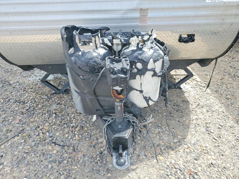 2015 Jay Jayflight VIN 1UJBJ0BM2F7TL0261 COPART salvage auction — BURN, UT - SALVAGE CERTIFICATE, sold $3,550 on 2026-08-24 (photo 7)
