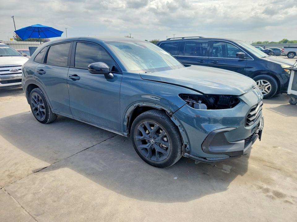 2025 Honda Hr-v VIN 3CZRZ2H57SM788441 COPART salvage auction — FRONT END, TX - SALVAGE VEHICLE TITLE (P), sold $11,300 on 2026-08-20 (photo 4)