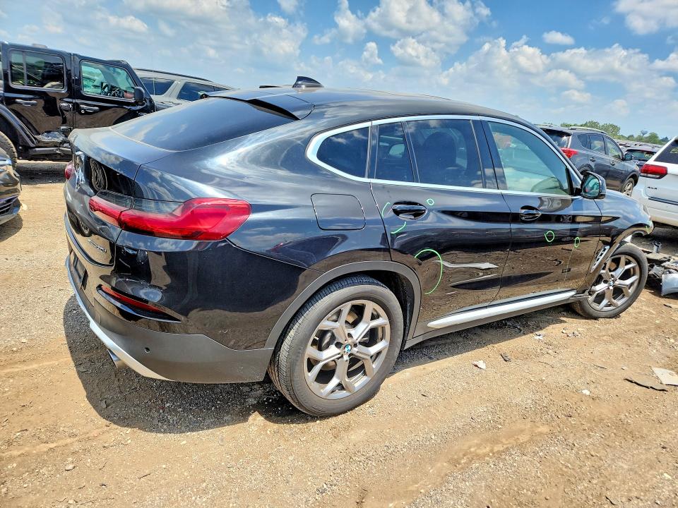 2021 BMW X4 VIN 5UX2V1C09M9D79577 COPART salvage auction — FRONT END, Il - Salvage Certificate, sold $10,700 on 2026-08-27 (photo 3)