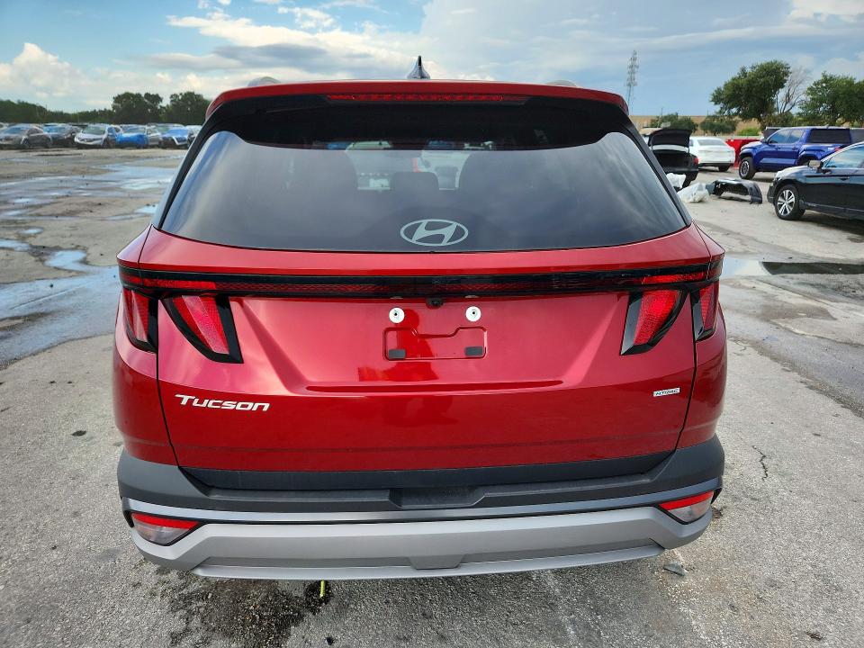2026 Hyundai Tucson VIN 5NMJBCDE4TH697862 COPART salvage auction — HAIL, Ny - Certificate Of Title (P), sold $15,700 on 2026-07-30 (photo 6)
