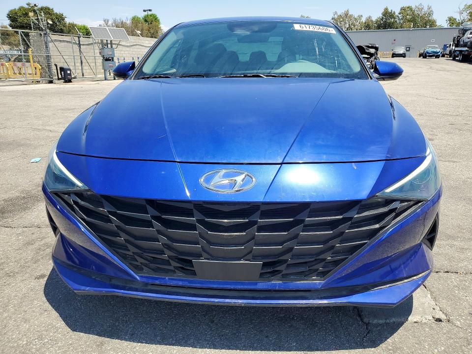 2022 Hyundai Elantra VIN 5NPLS4AGXNH059643 COPART salvage auction — SIDE, AZ - CERT OF TITLE - SALVAGE, sold $3,550 on 2026-07-27 (photo 5)