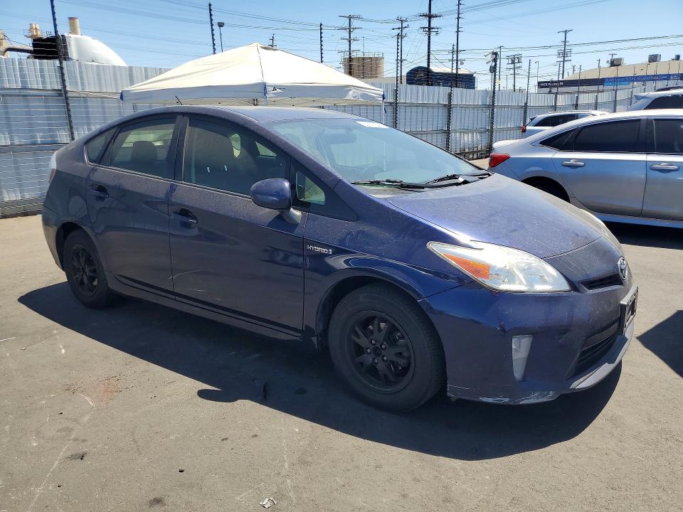 2015 Toyota Prius VIN JTDKN3DU3F0471979 COPART salvage auction — VANDALISM, Ca - Salvage Certificate, sold $1,100 on 2026-07-15 (photo 4)