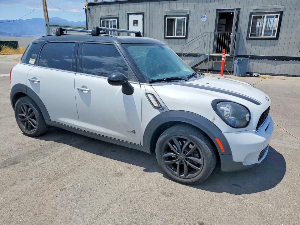 2014 Mini Cooper VIN WMWZC5C52EWP39861 COPART salvage auction — NORMAL WEAR, Ut - Certificate Of Title, sold $1,500 on 2026-08-11 (photo 4)