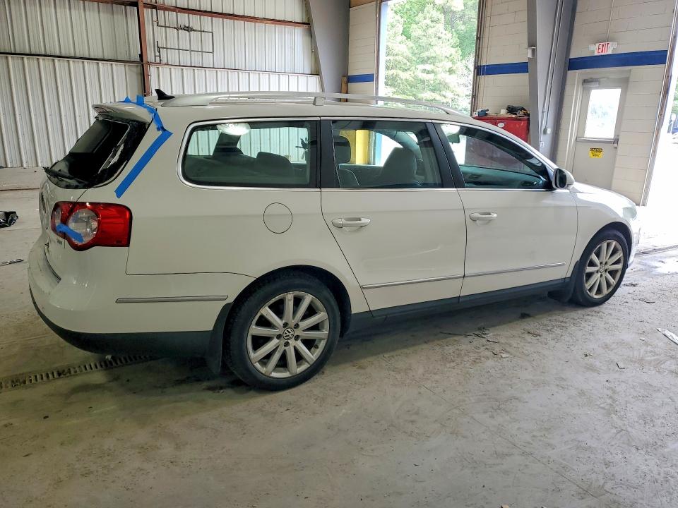 2010 Volkswagen Passat VIN WVWXM7AN8AE165014 COPART salvage auction — REAR END, Va - Cert Of Title - Salvage, sold $850 on 2026-07-24 (photo 3)