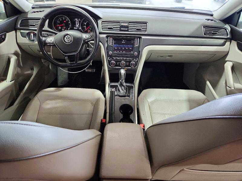 2018 Volkswagen Passat VIN 1VWAA7A39JC008016 COPART salvage auction — MINOR DENT/SCRATCHES, Pa - Cert Of Title (P), sold $4,500 on 2026-08-11 (photo 8)