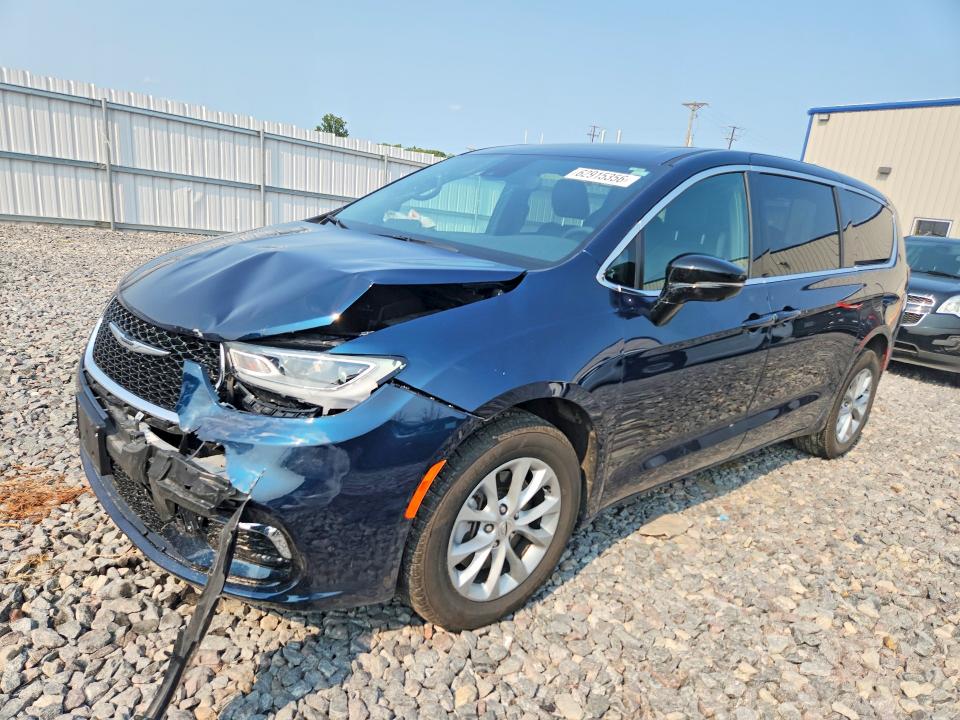 2025 Chrysler Pacifica VIN 2C4RC3BG6SR521582 — COPART salvage auction photo