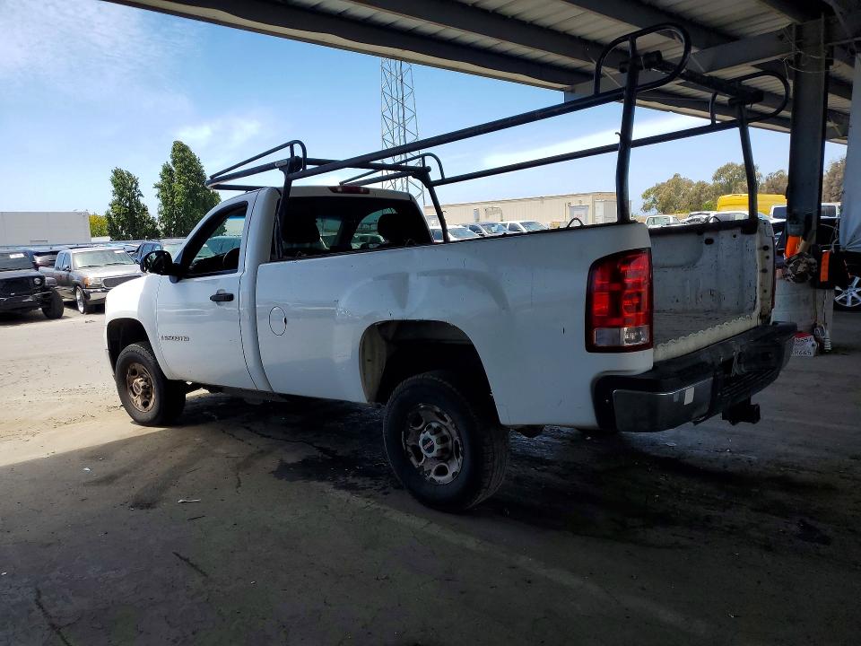 2008 Gmc SIERRA VIN 1GTHC24K48E153190 COPART salvage auction — SIDE, Ca - Dis/Dlr/Exp Only Clean Title, sold $650 on 2026-07-09 (photo 2)