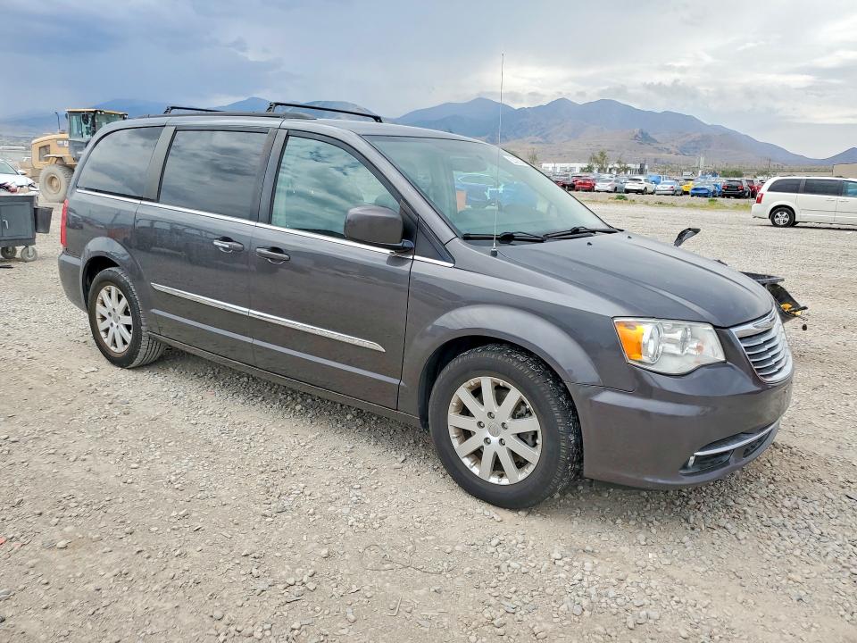 2016 Chrysler Voyager VIN 2C4RC1BG0GR187884 COPART salvage auction — MINOR DENT/SCRATCHES, Ut - Certificate Of Title, sold $1,150 on 2026-08-21 (photo 4)