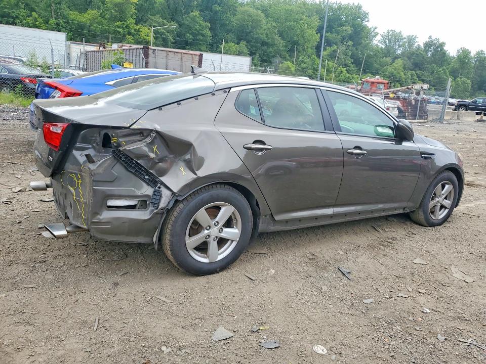 2015 Kia Optima VIN 5XXGM4A72FG385185 COPART salvage auction — REAR END, Md - Cert Of Salvage > 75% Damage, sold $550 on 2026-07-28 (photo 3)