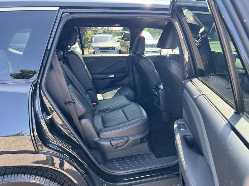2024 Lexus Tx VIN 5TDAAAB68RS013582 COPART salvage auction — MINOR DENT/SCRATCHES, Va - Certificate Of Title (P), sold $38,250 on 2026-09-04 (photo 6)