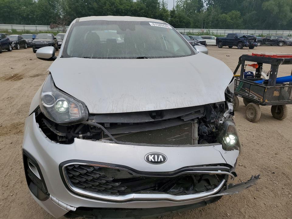 2020 Kia Sportage VIN KNDPMCAC4L7750624 COPART salvage auction — FRONT END, Mi - Dealer Only Clean Title (P), sold $2,950 on 2026-07-30 (photo 5)