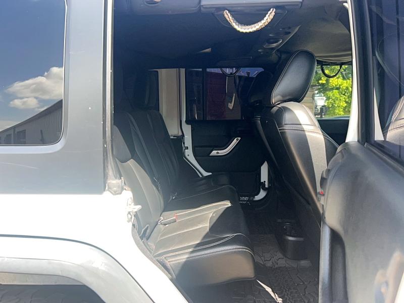 2015 Jeep Wrangler / VIN 1C4BJWFG3FL530855 COPART salvage auction — MINOR DENT/SCRATCHES, Tx - Certificate Of Title (P), sold $950 on 2026-07-27 (photo 6)