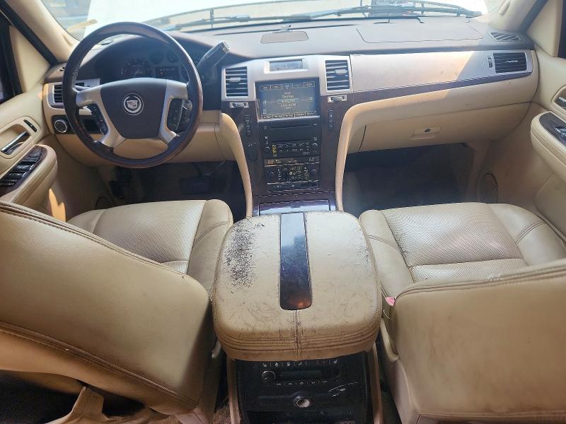 2007 Cadillac Escalade esv VIN 1GYFK66827R335653 COPART salvage auction — FRONT END, Oh - Certificate Of Title, sold $100 on 2026-07-23 (photo 8)