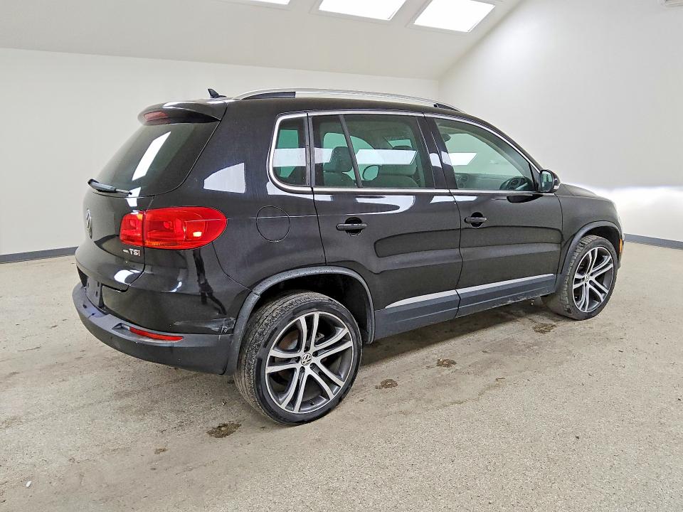2017 Volkswagen Tiguan VIN WVGVV7AX3HK034490 COPART salvage auction — MINOR DENT/SCRATCHES, Co - Certificate Of Title, sold $1,050 on 2026-07-21 (photo 3)