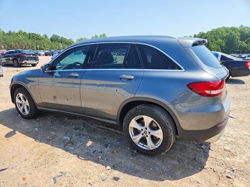 2018 Mercedes-benz Glc VIN WDC0G4KBXJV065583 COPART salvage auction — VANDALISM, VA - CERT OF TITLE - SALVAGE, sold $7,200 on 2026-08-03 (photo 2)