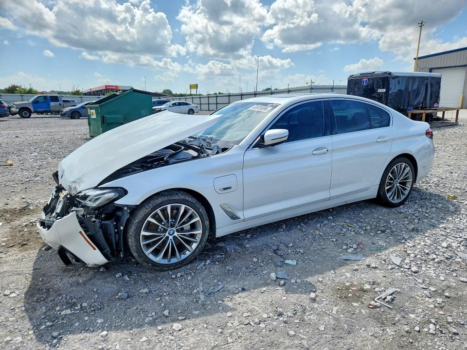 2023 BMW 5er VIN WBA33AG09PCM09829 COPART salvage auction — FRONT END, Fl - Certificate Of Destruction, sold $175 on 2026-07-29 (photo 1)