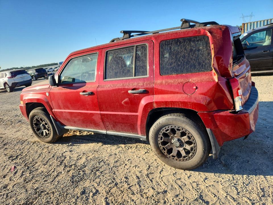2008 Jeep Patriot VIN 1J8FF28WX8D752668 COPART salvage auction — REAR END, CA - DIS/DLR/EXP ONLY LIEN PAPERS, sold $60 on 2026-08-21 (photo 2)