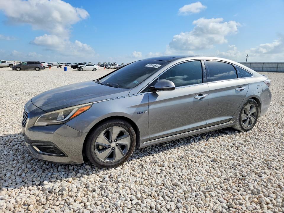 2017 Hyundai Sonata VIN KMHE34L16HA056583 COPART salvage auction — UNDERCARRIAGE, TX - SALVAGE VEHICLE TITLE (P), sold $70 on 2026-07-16 (photo 1)