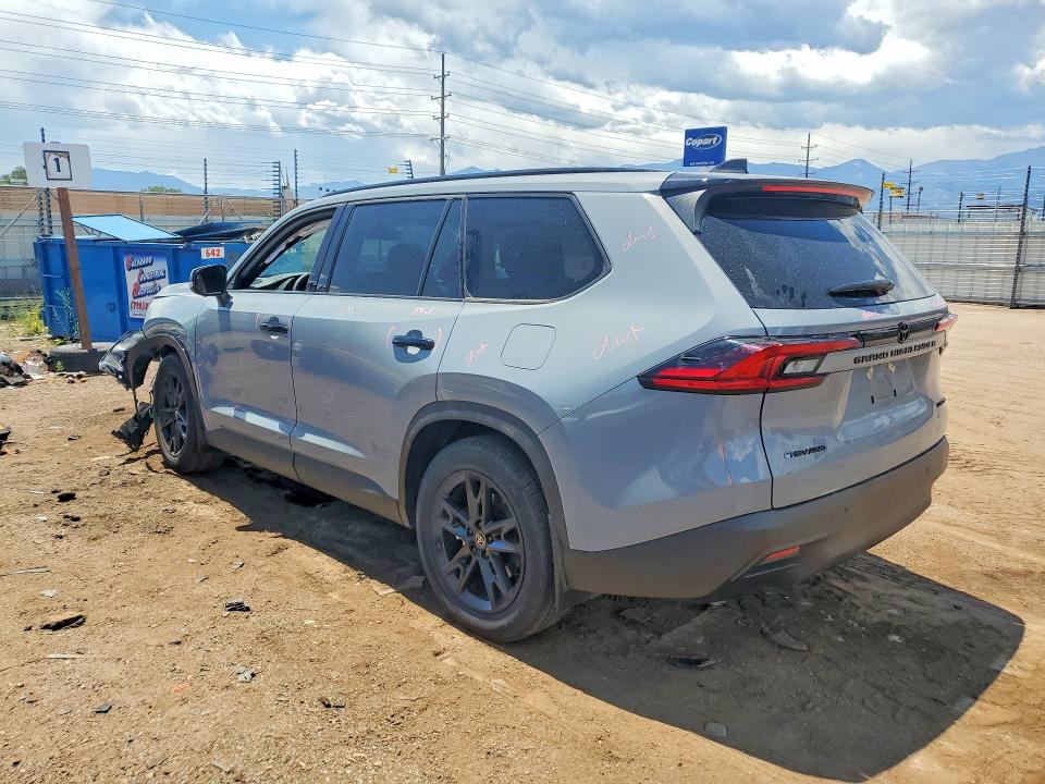 2026 Toyota Highlander VIN 5TDACAB55TS080617 COPART salvage auction — FRONT END, Salvage Title, sold $4,750 on 2026-07-27 (photo 2)