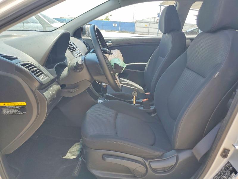 2015 Hyundai VIN KMHCU5AE5FU233037 COPART salvage auction — FRONT END, Tx - Salvage Vehicle Title, sold $600 on 2026-07-24 (photo 7)