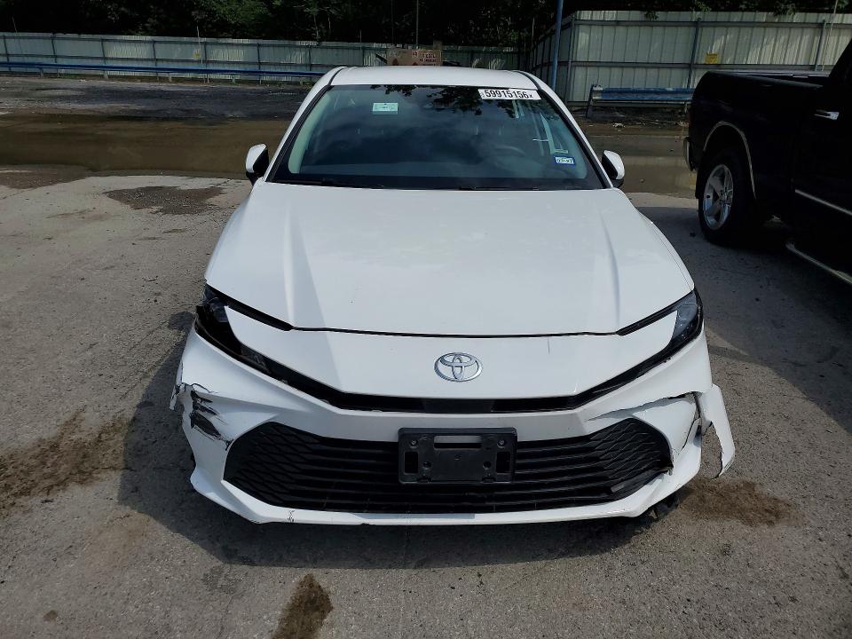2025 Toyota Camry VIN 4T1DAACK3SU142609 COPART salvage auction — FRONT END, Tx - Salvage Vehicle Title, sold $16,400 on 2026-07-30 (photo 5)