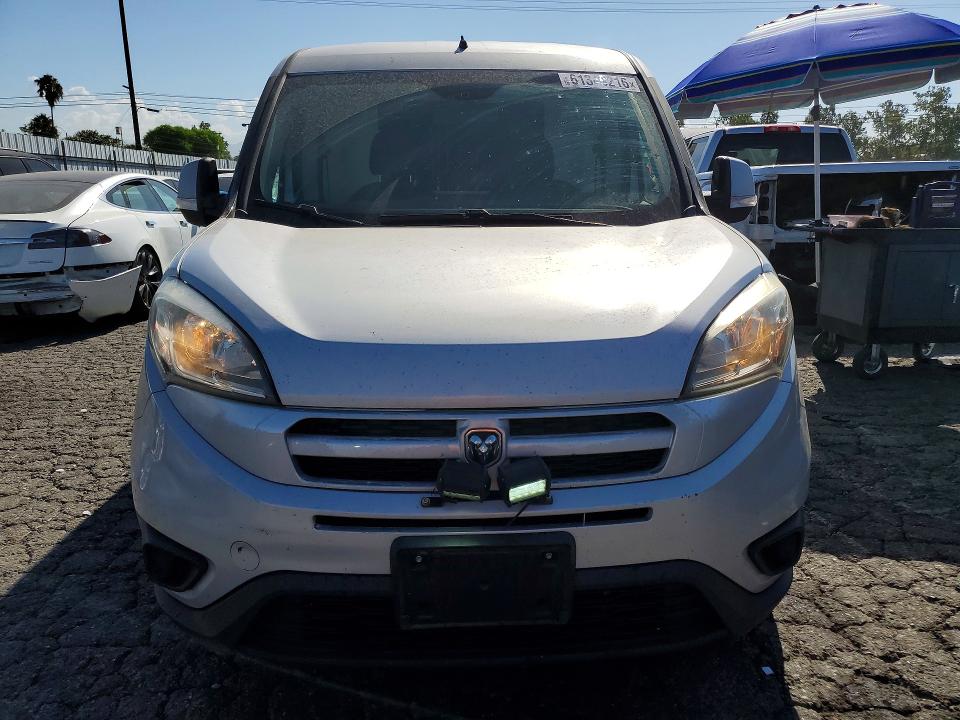 2015 Ram Promaster city VIN ZFBERFBT6F6A88800 COPART salvage auction — MINOR DENT/SCRATCHES, Ca - Dis/Dlr/Exp Only Clean Title, sold $3,200 on 2026-07-20 (photo 5)