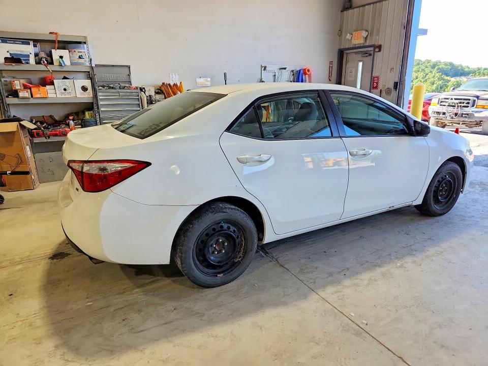 2015 Toyota Corolla VIN 5YFBURHE3FP301247 COPART salvage auction — FRONT END, Wv - Certificate Of Title, sold $2,000 on 2026-07-31 (photo 3)