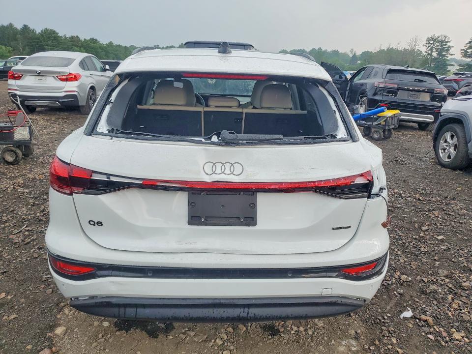 2025 Audi Q6 VIN WA134BGF5SA026947 COPART salvage auction — UNDERCARRIAGE, Md - Cert Of Salvage < 75% Damage, sold $24,200 on 2026-08-31 (photo 6)