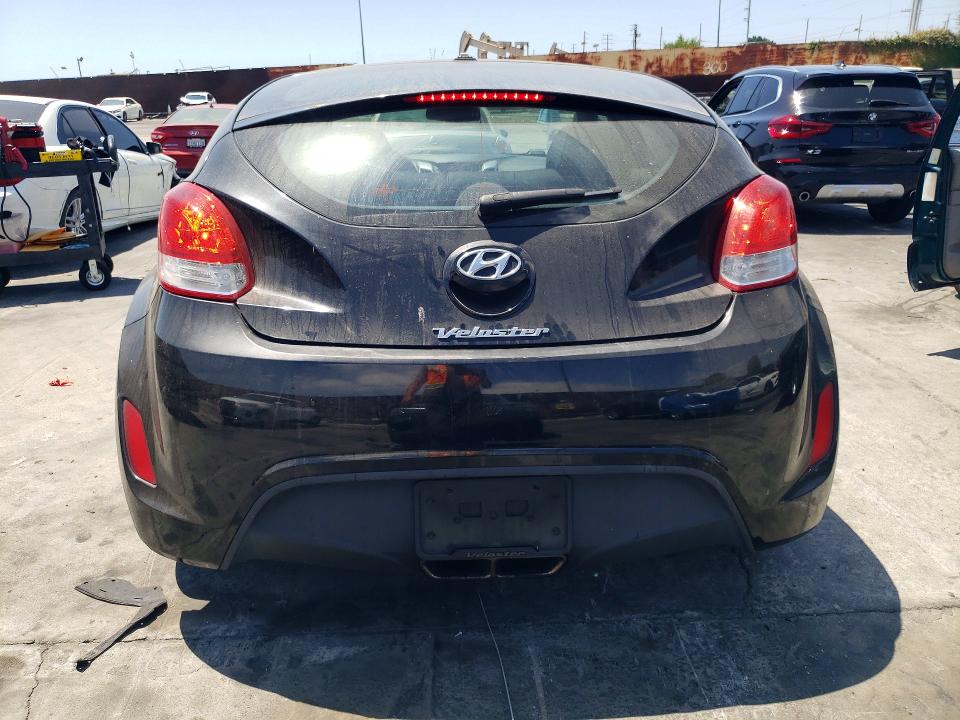 2013 Hyundai Veloster VIN KMHTC6AD6DU140461 COPART salvage auction — FRONT END, Ca - Dis/Dlr/Exp Only Clean Title, sold $1,050 on 2026-07-08 (photo 6)