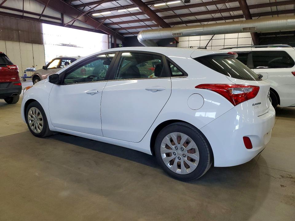 2016 Hyundai Elantra VIN KMHD35LH1GU303701 COPART salvage auction — MINOR DENT/SCRATCHES, MA - CERTIFICATE OF TITLE (P), sold $2,600 on 2026-07-27 (photo 2)