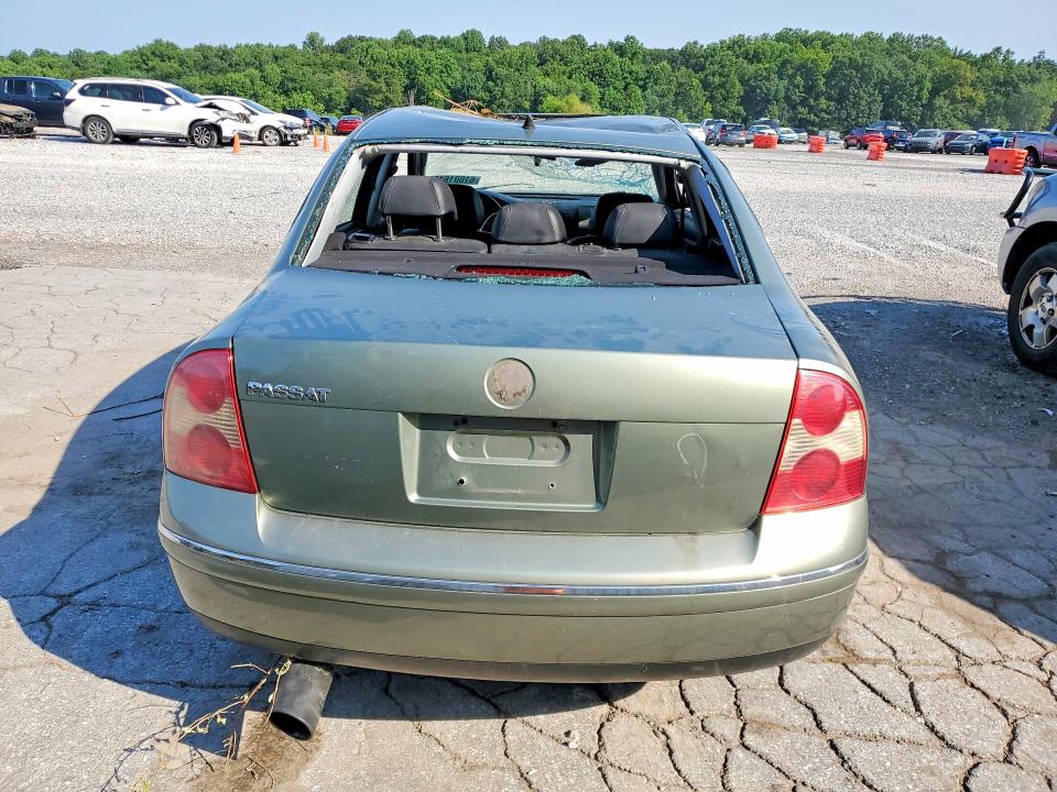 2003 Volkswagen Passat VIN WVWPD63B83E304526 COPART salvage auction — ROLLOVER, PA - CERTIFICATE OF SALVAGE, sold $375 on 2026-08-06 (photo 6)