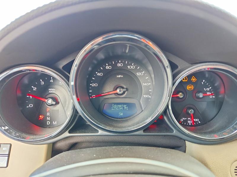 2008 Cadillac Cts VIN 1G6DV57V180146116 COPART salvage auction — MINOR DENT/SCRATCHES, UT - CERT OF TITLE-REBUILT/RESTORED, sold $350 on 2026-07-10 (photo 9)