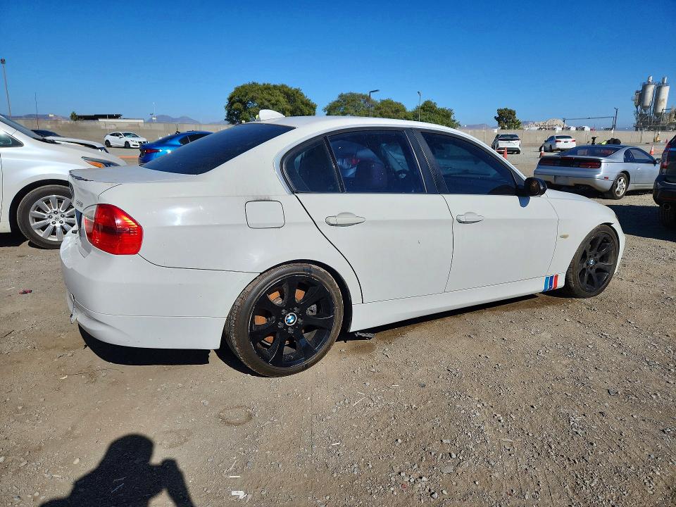2006 BMW 3 series VIN WBAVB33596PS17861 COPART salvage auction — FRONT END, Ca - Dis/Dlr/Exp Only Clean Title, sold $125 on 2026-07-24 (photo 3)