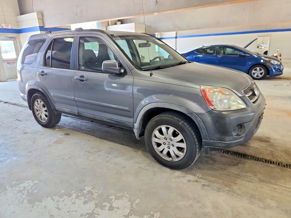 2006 Honda Cr-v VIN SHSRD789X6U401355 COPART salvage auction — MINOR DENT/SCRATCHES, Va - Certificate Of Title, sold $225 on 2026-07-08 (photo 4)