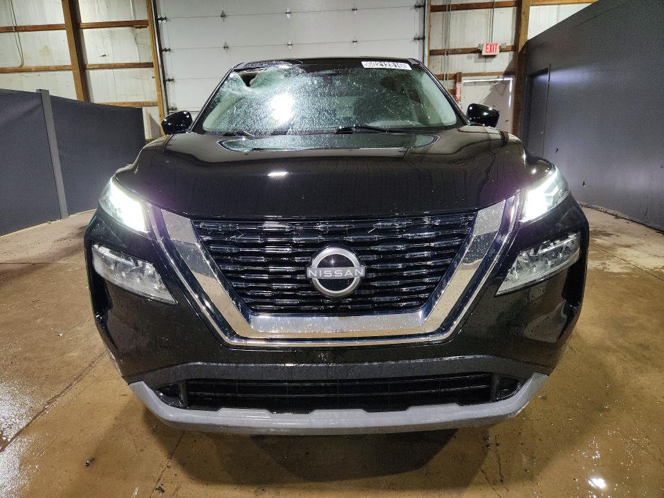 2023 Nissan Rogue VIN JN8BT3BB6PW470433 COPART salvage auction — SIDE, Fl - Certificate Of Title, sold $7,900 on 2026-07-20 (photo 5)
