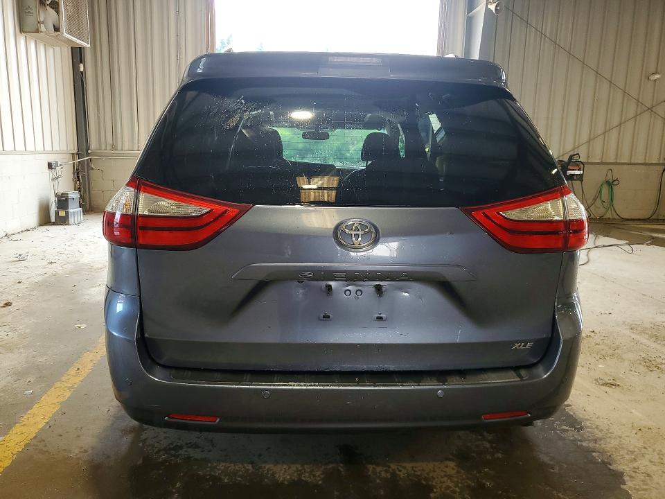 2017 Toyota Sienna VIN 5TDYZ3DC5HS772887 COPART salvage auction — FRONT END, Pa - Certificate Of Salvage, sold $7,800 on 2026-08-19 (photo 6)