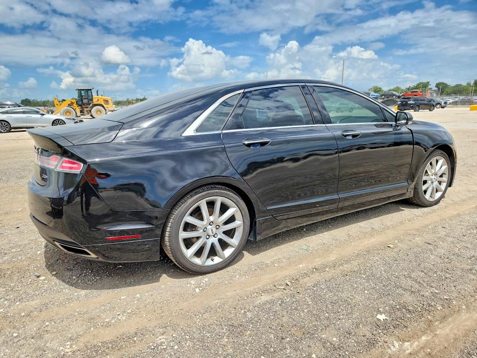 2016 Lincoln Mkz VIN 3LN6L2LU7GR622192 COPART salvage auction — MINOR DENT/SCRATCHES, Fl - Certificate Of Title (P), sold $3,000 on 2026-07-30 (photo 3)