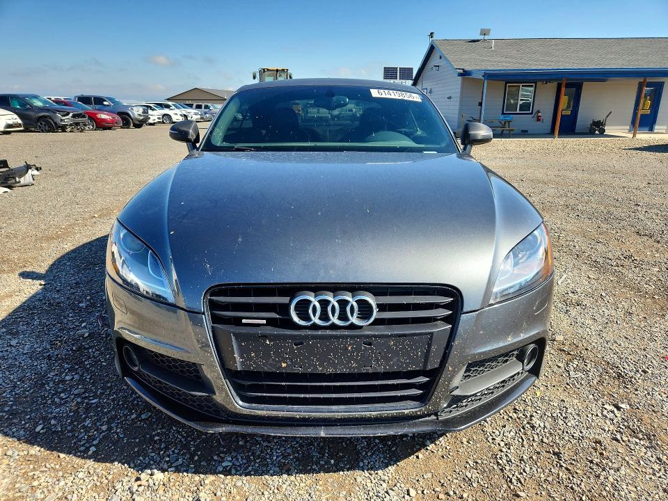 2014 Audi Tt VIN TRUBFAFK6E1005765 COPART salvage auction — NORMAL WEAR, MT - CERTIFICATE OF TITLE, sold $2,700 on 2026-08-02 (photo 5)
