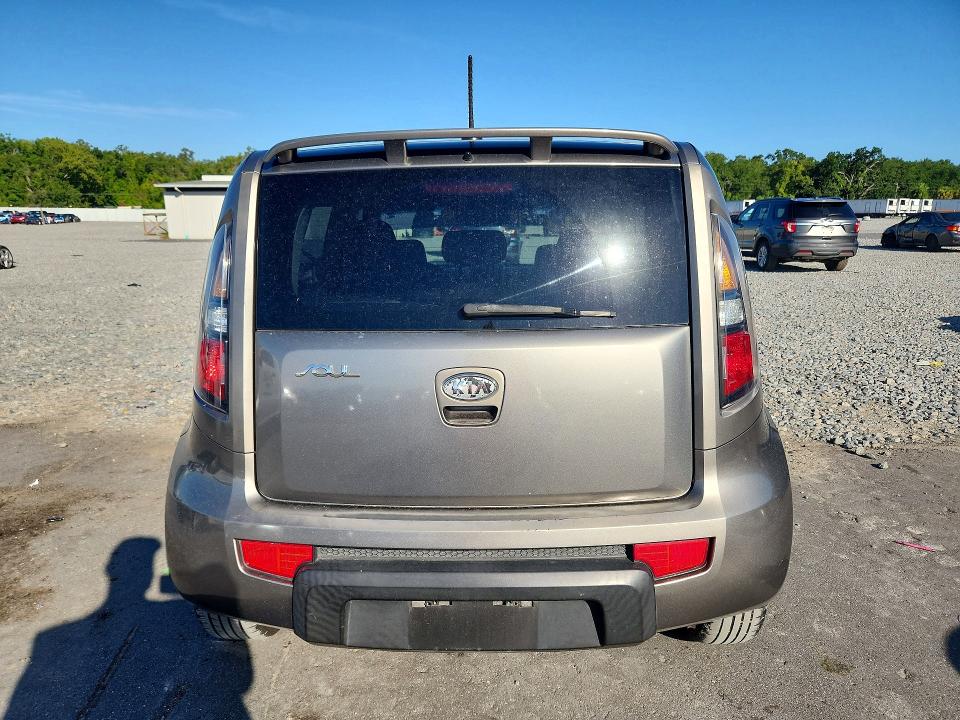 2011 Kia Soul VIN KNDJT2A2XB7195736 COPART salvage auction — FRONT END, FL - CERT OF TITLE SLVG REBUILDABLE, sold $450 on 2026-07-15 (photo 6)