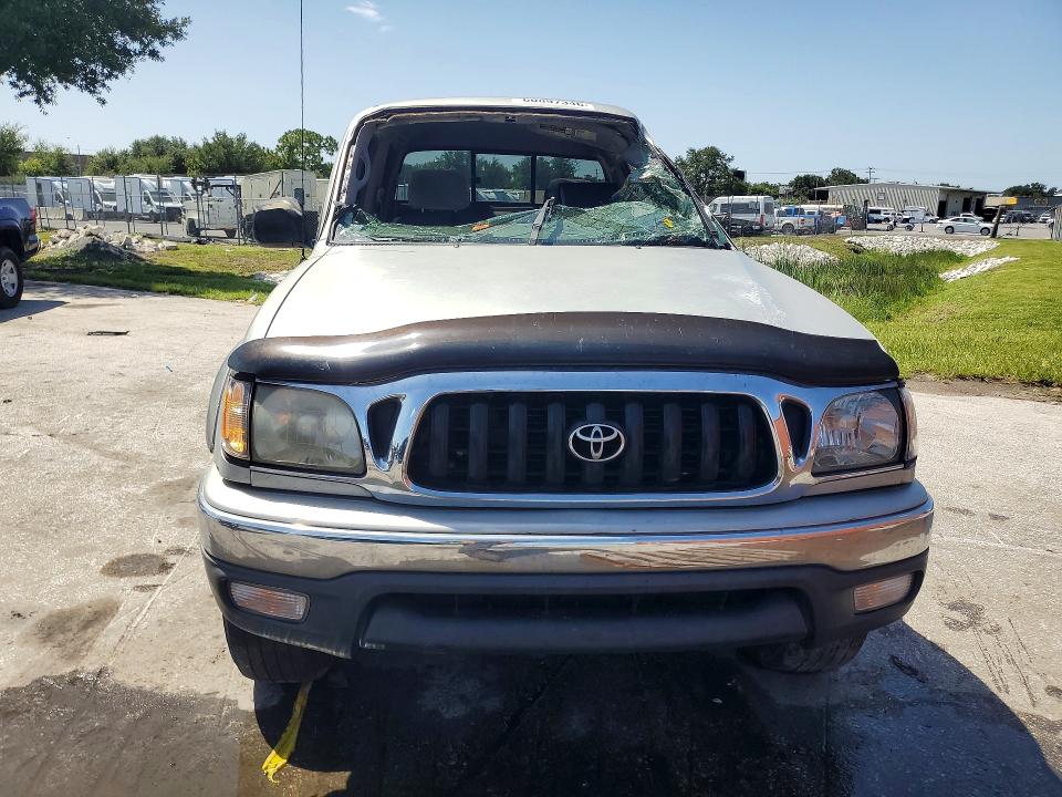 2004 Toyota Tacoma VIN 5TEGN92N24Z337627 COPART salvage auction — FRONT END, FL - CERT OF TITLE SLVG REBUILDABLE, sold $1,050 on 2026-07-28 (photo 5)