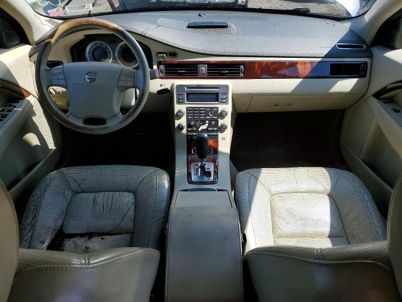 2007 Volvo S80 VIN YV1AH852471044555 COPART salvage auction — MINOR DENT/SCRATCHES, CT - CERTIFICATE OF TITLE, sold $475 on 2026-07-09 (photo 8)