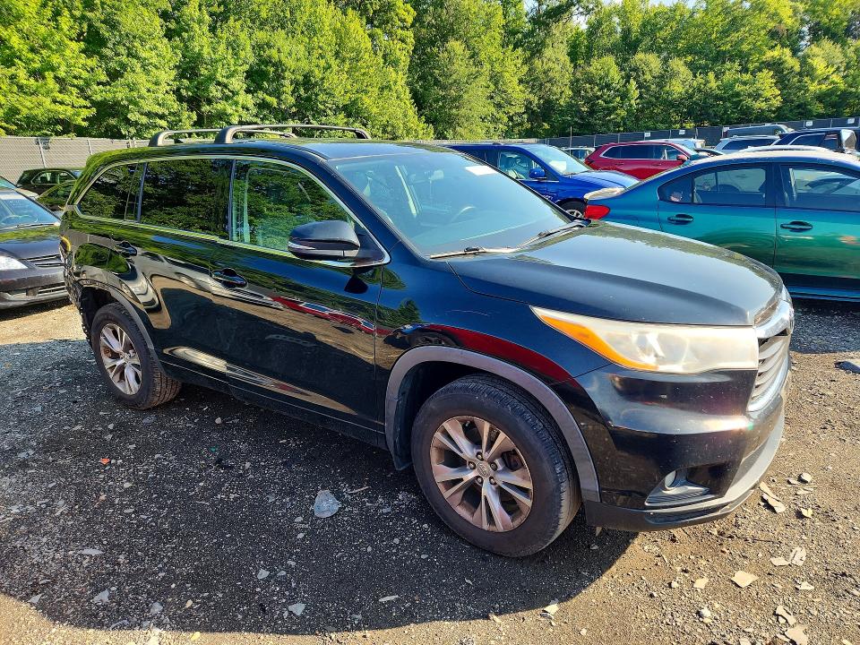 2014 Toyota Highlander VIN 5TDBKRFHXES010415 COPART salvage auction — REAR END, MD - CERT OF SALVAGE > 75% DAMAGE (P), sold $275 on 2026-07-28 (photo 4)