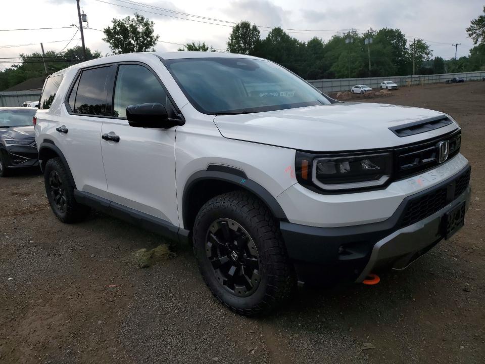 2026 Honda Passport VIN 5FNYF9H82TB019042 COPART salvage auction — ALL OVER, Ct - Cert Of Title-Salvage, sold $22,000 on 2026-07-31 (photo 4)