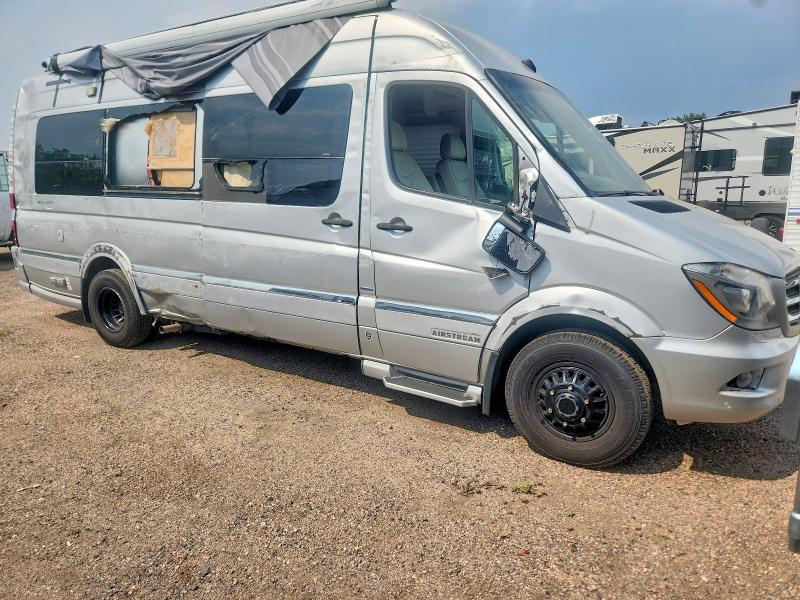 2014 Mercedes-benz VIN WD3PF4CD2E5870095 COPART salvage auction — ROLLOVER, Co - Salvage Title, sold $12,300 on 2026-08-19 (photo 1)