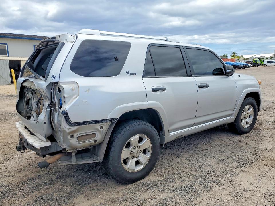 2010 Toyota 4runner VIN JTEZU5JR4A5000802 COPART salvage auction — REAR END, HI - BILL OF SALE - PARTS ONLY, sold $2,600 on 2026-07-27 (photo 3)