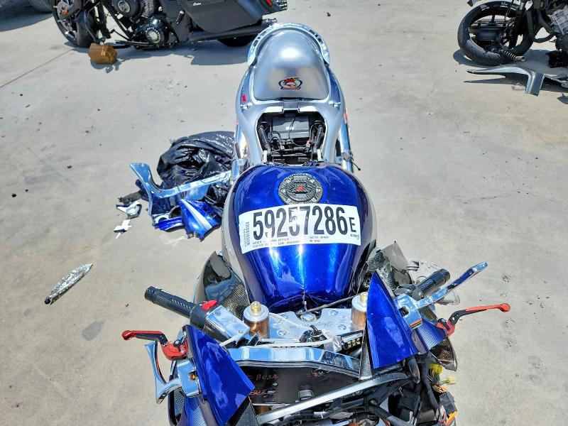 2005 Suzuki Gsx1300 VIN JS1GW71A352101858 COPART salvage auction — FRONT END, Fl - Cert Of Title Slvg Rebuildable, sold $1,800 on 2026-07-16 (photo 5)