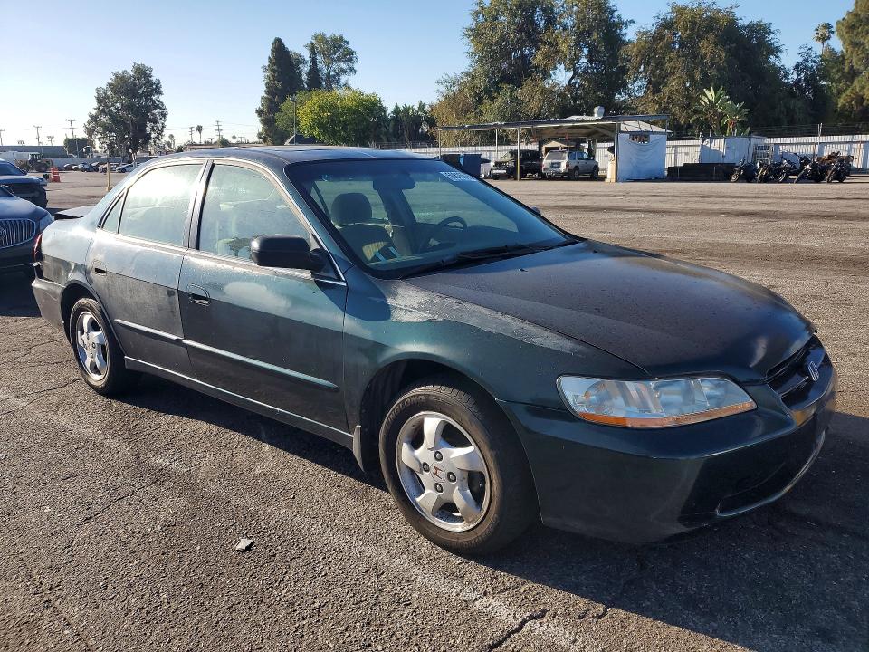 1998 Honda Accord VIN 1HGCG5551WA027013 COPART salvage auction — REAR END, Ca - Salvage Certificate, sold $70 on 2026-07-31 (photo 4)