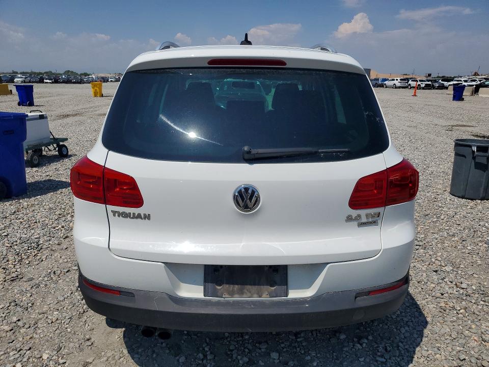 2015 Volkswagen Tiguan VIN WVGBV7AX5FW520078 COPART salvage auction — MECHANICAL, Co - Dis/Dlr/Exp Only Clean Title, sold $325 on 2026-08-06 (photo 6)